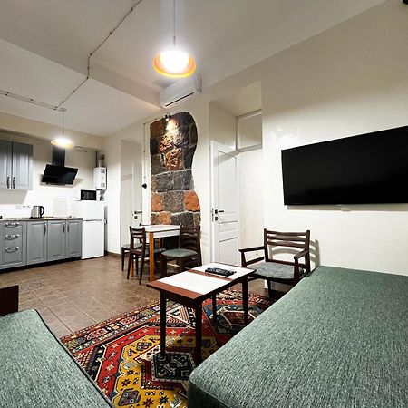 Apartments Pushkin Street Yerevan Exterior foto